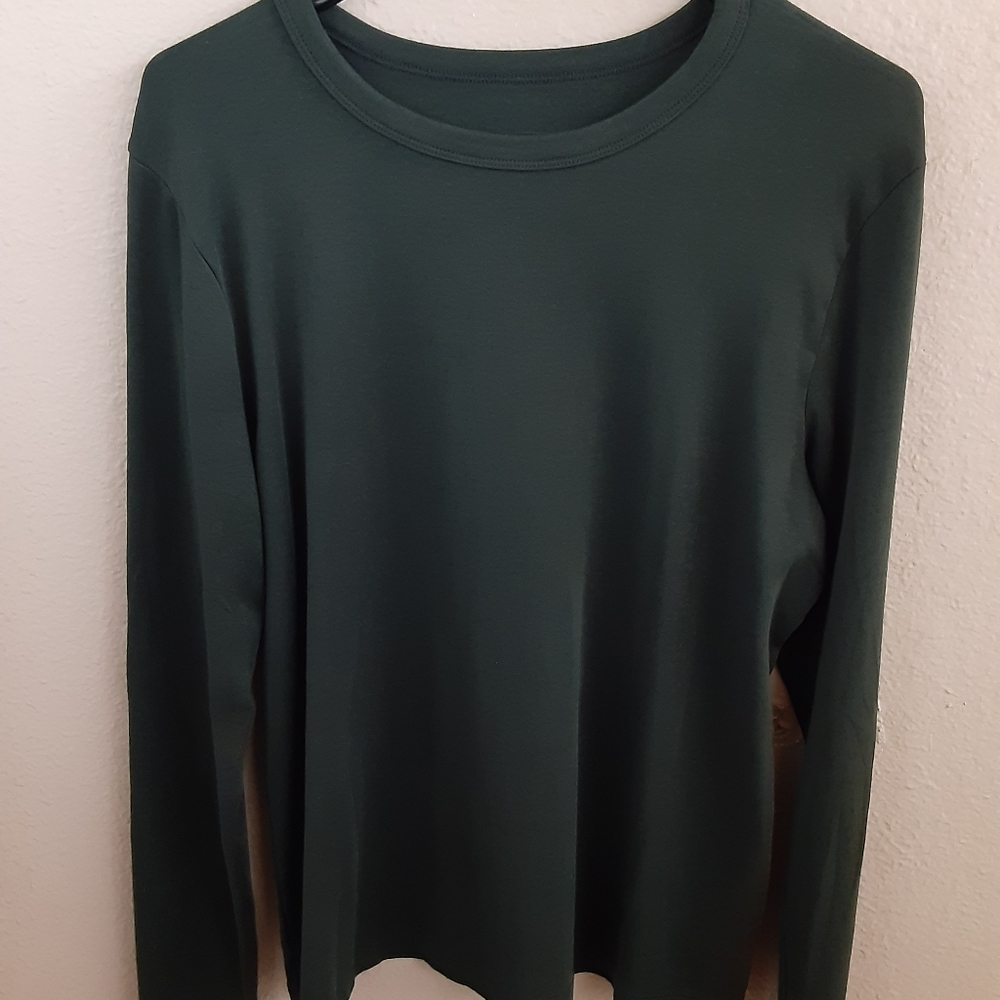 Green long sleeve